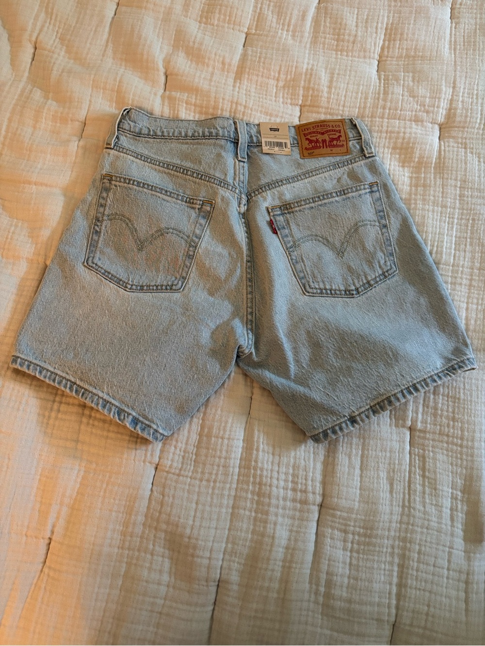 Levi's 501 Light Wash Denim Jean Shorts - Picture 2 of 5